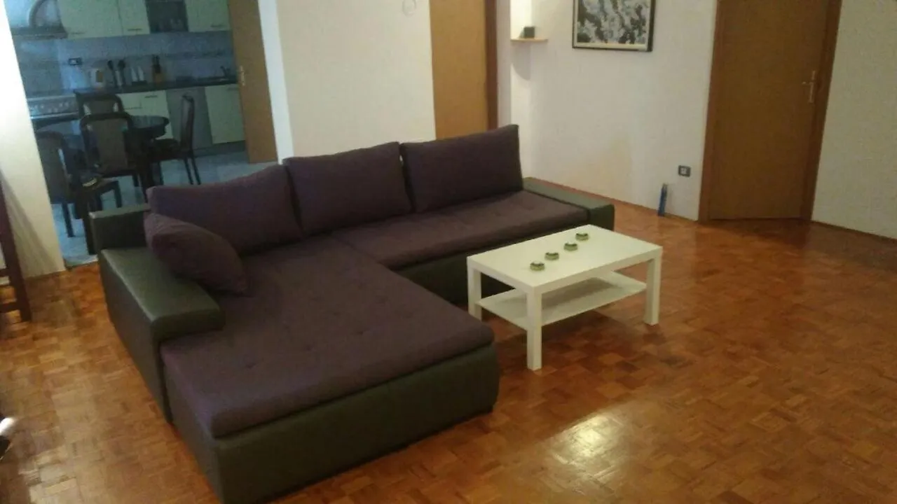 Apartment Summerlight