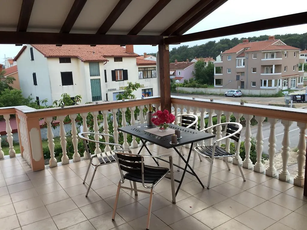 Apartment Summerlight Pula